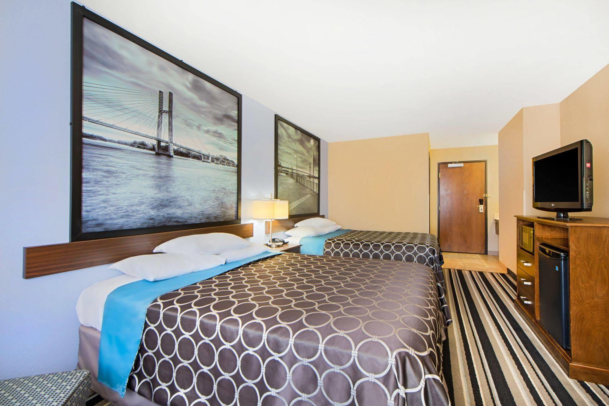 Super 8 By Wyndham Fairfield Hotell Exteriör bild